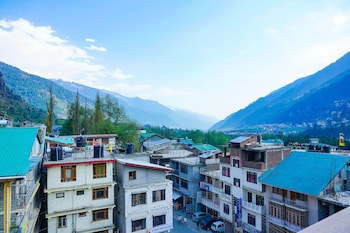 comfort inn snow park manali