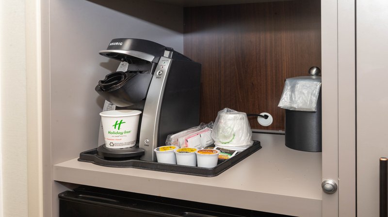 holiday inn cleveland s independence by ihg