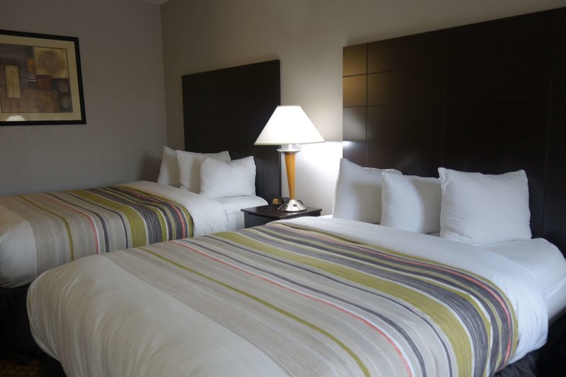 country inn and suites by radisson indianapolis east
