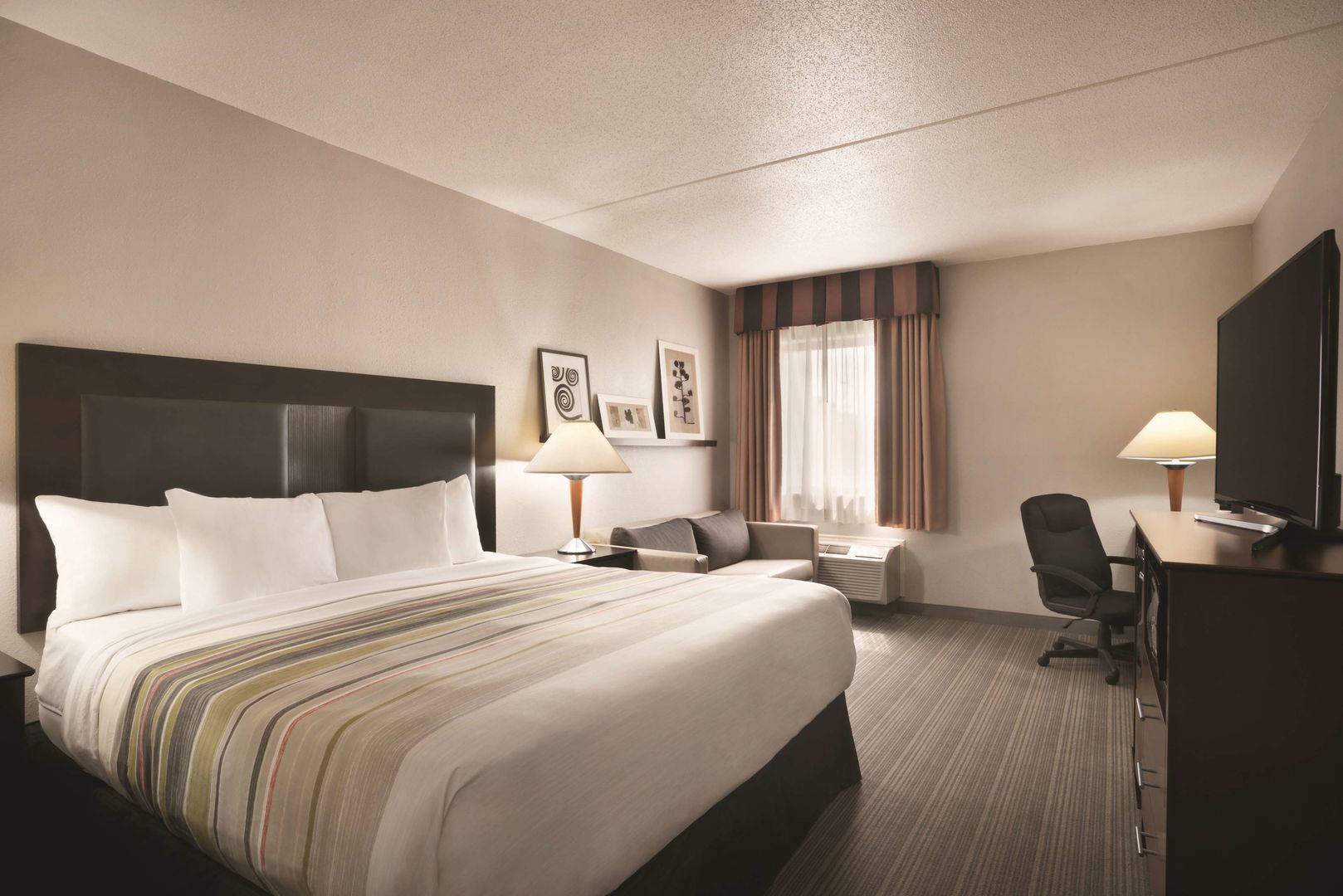 country inn and suites by radisson indianapolis east