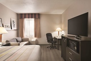 country inn and suites by radisson indianapolis east