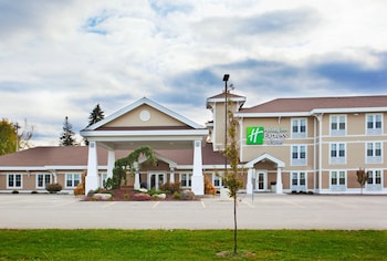 holiday inn express hotel and suites iron mountain by ihg
