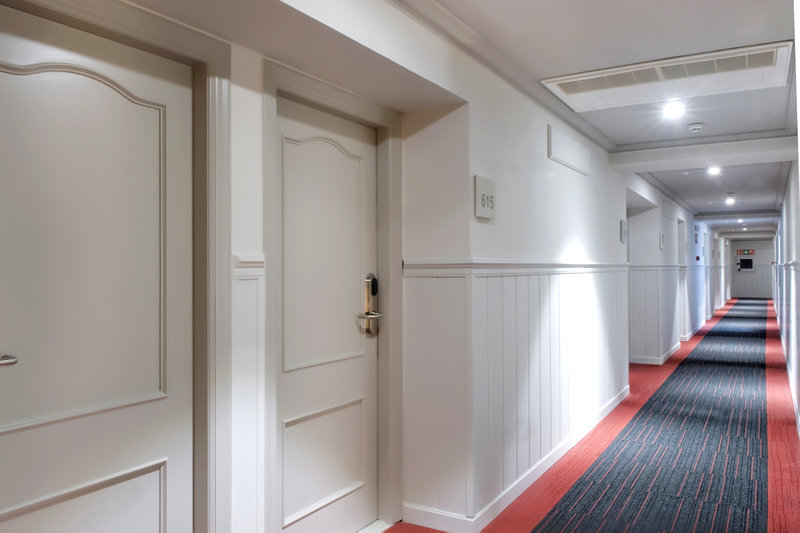 salles hotel pere iv