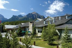 lake louise inn