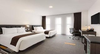 wyndham costa del sol lima airport