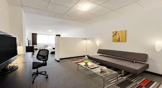 wyndham costa del sol lima airport