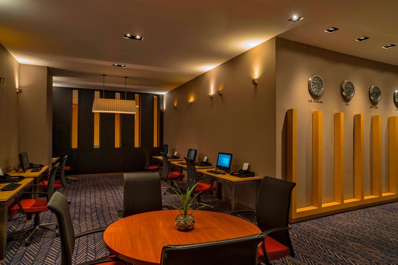 the westin lima hotel and convention center