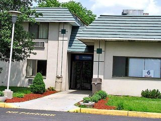 Red Carpet Inn,In Gibbstown,3 star
