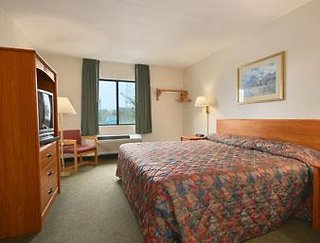 Super 8 By Wyndham Bedford,Lynchburg>>Bedford,2 star