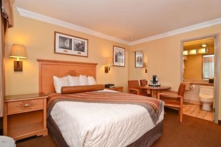 squire resort at the grand canyon bw signature collection