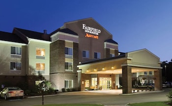 fairfield inn and suites by marriott weirton