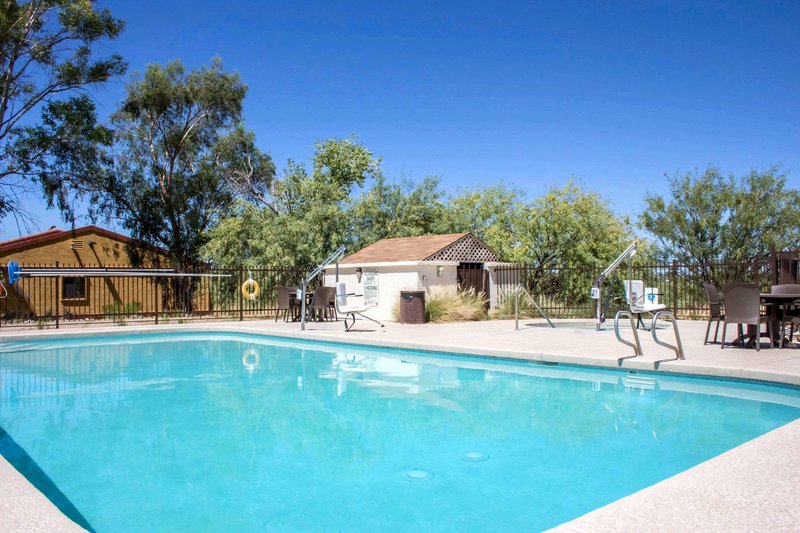 quality inn wickenburg