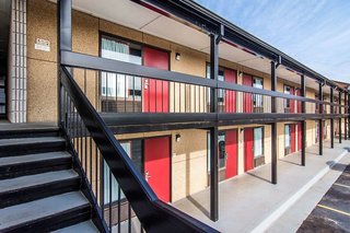 Econo Lodge Madison,Madison>>Huntsville,2 star