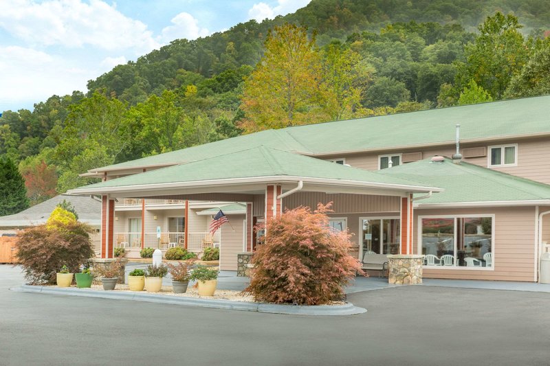 Ramada By Wyndham Maggie Valley