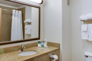 holiday inn express hotel and suites jacksonville by ihg