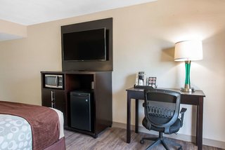 palazzo lakeside hotel