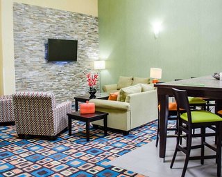 Quality Inn & Suites Medina - Akron West,Cleveland>>Akron,3 star