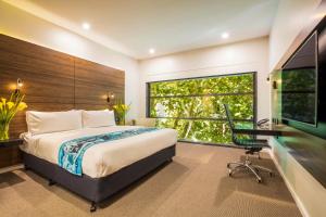 Hotel Indigo Melbourne On Flinders By Ihg,Melbourne>>Docklands,5 star