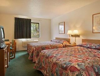 Super 8 By Wyndham Alton,Collinsville>>Alton,2 star