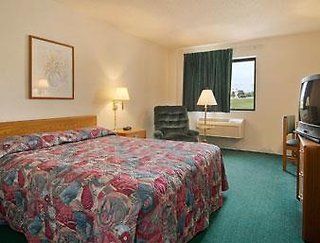 Super 8 By Wyndham Alton,Collinsville>>Alton,2 star