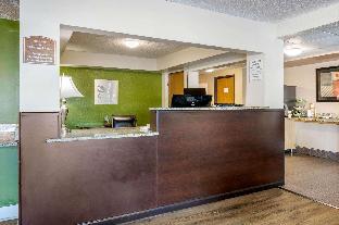 Quality Inn & Suites Leesburg Chain Of Lakes,Near Venetian Gardens,3 star