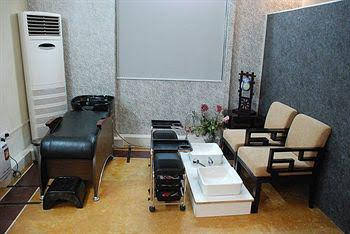 divine the boutique hotel