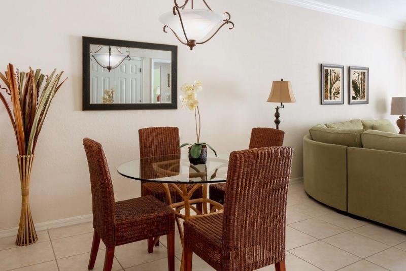 olde marco island inn and suites