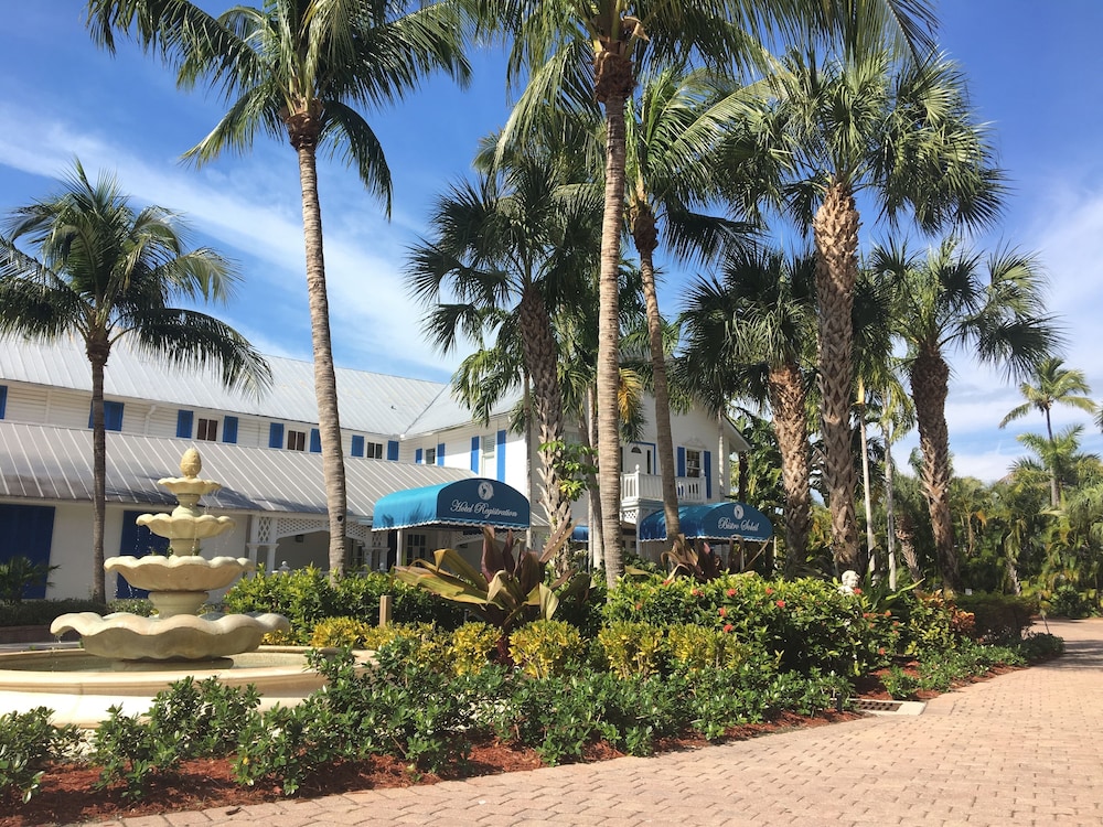 olde marco island inn and suites