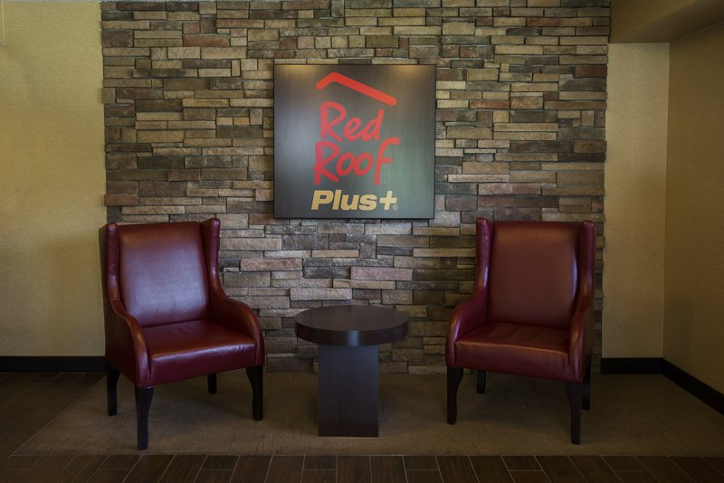 red roof inn plus chicago willowbrook