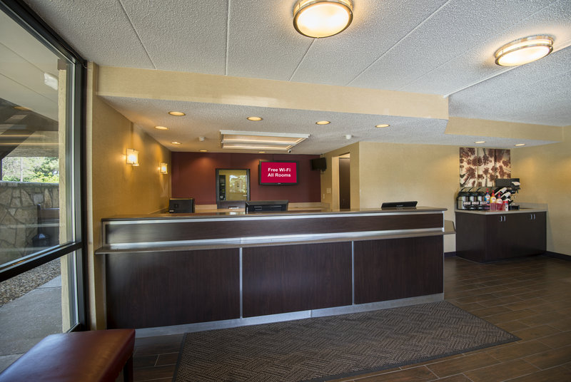 red roof inn plus chicago willowbrook