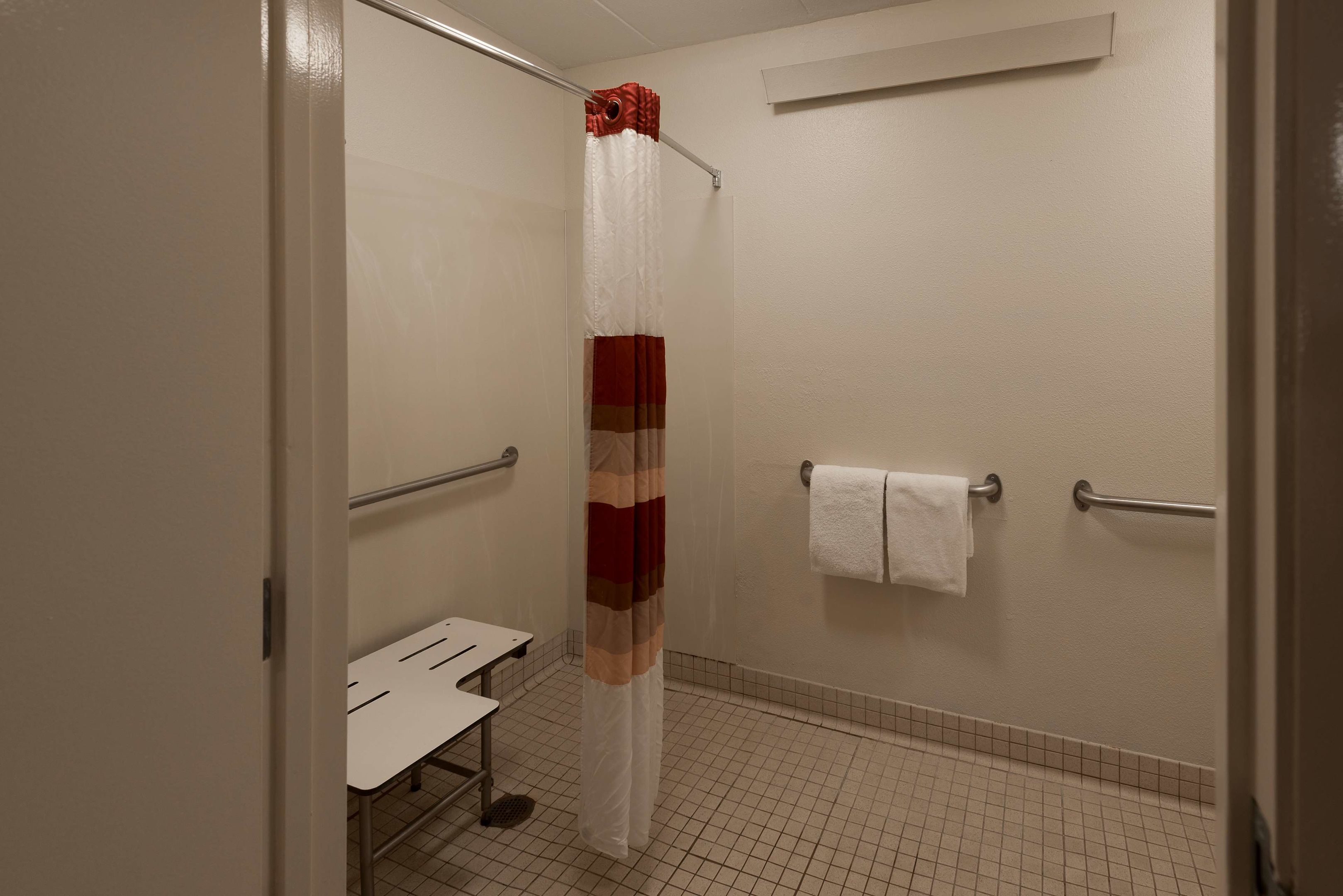 red roof inn plus chicago willowbrook