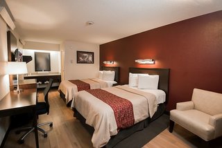 red roof inn plus chicago willowbrook