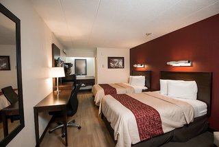 red roof inn plus chicago willowbrook