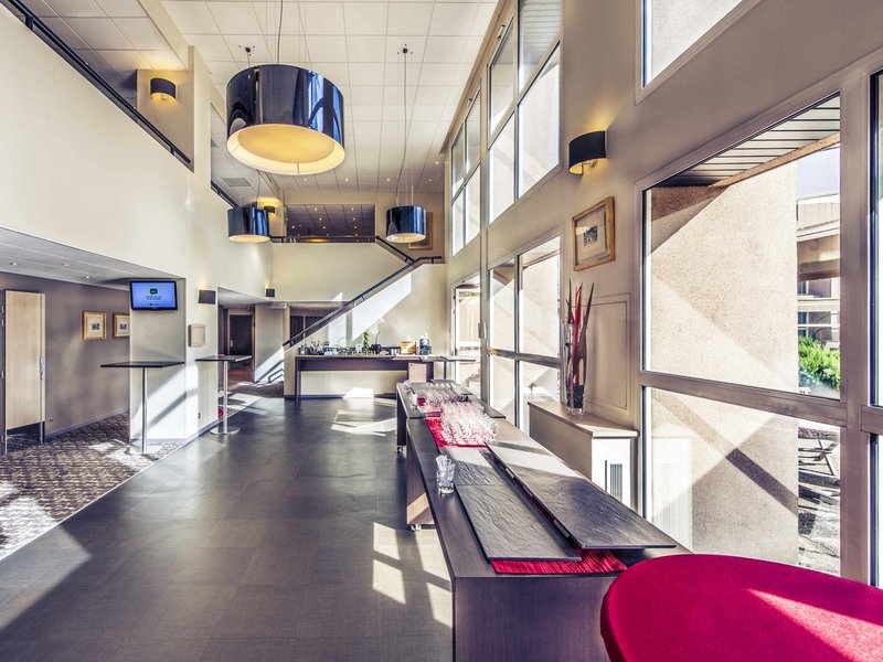 mercure grenoble centre porte des alpes