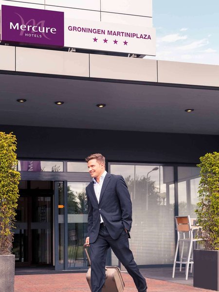 mercure city groningen martiniplaza hotel
