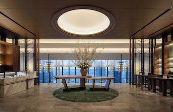 waldorf astoria osaka