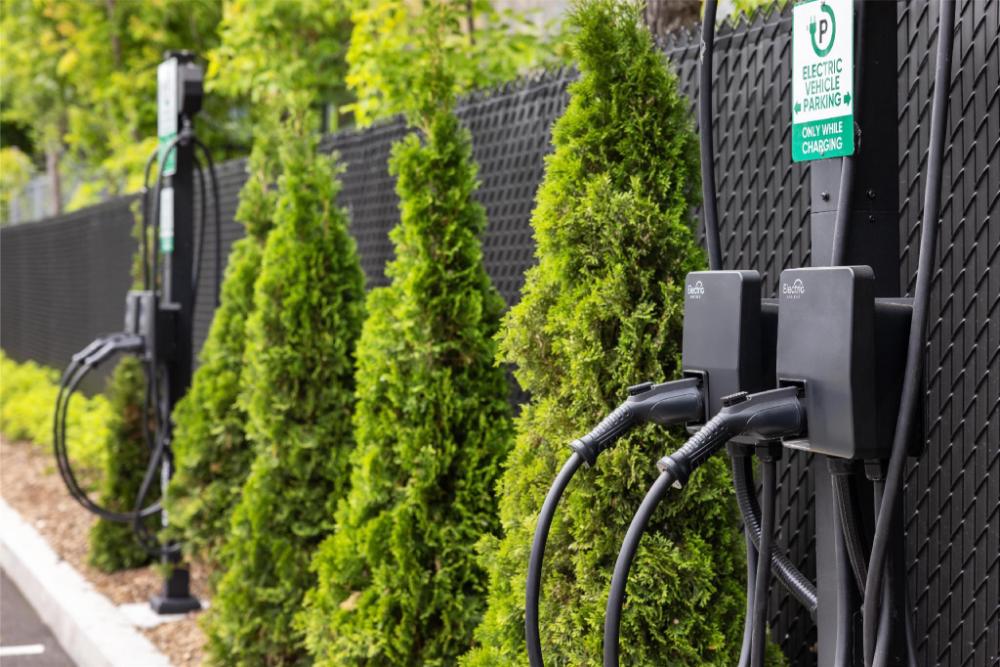 hotel railwayparc montreal tapestry collection by hilton