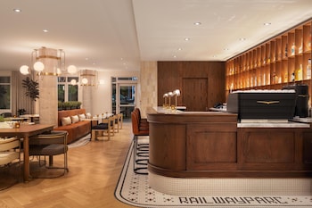 hotel railwayparc montreal tapestry collection by hilton