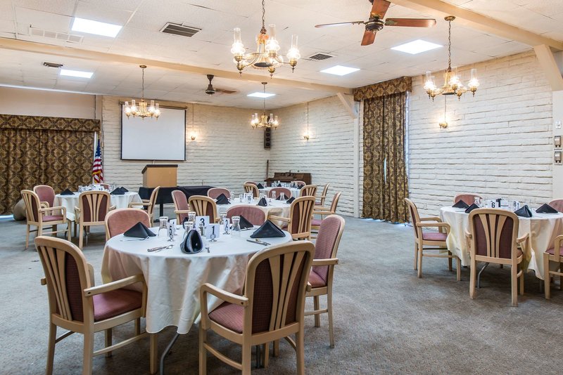 rodeway inn cow palace