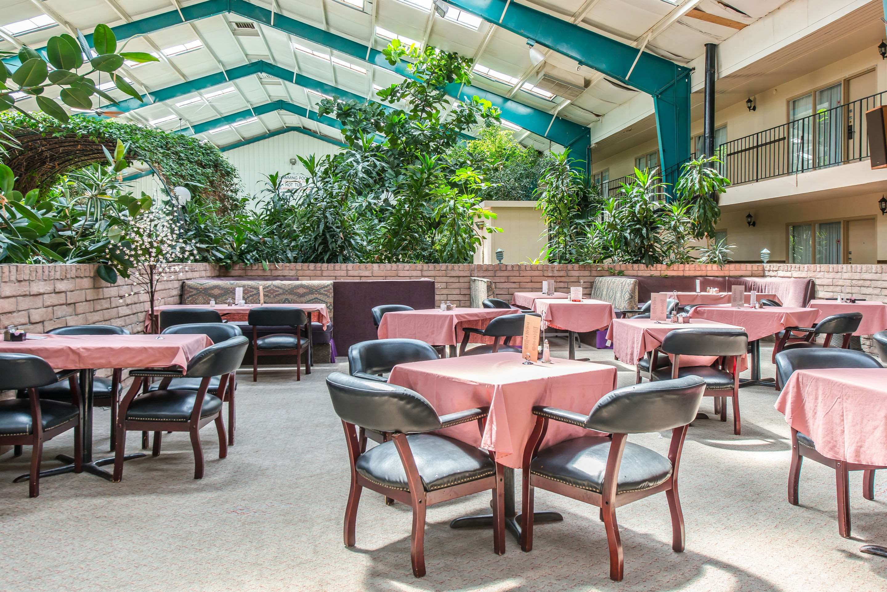 rodeway inn cow palace