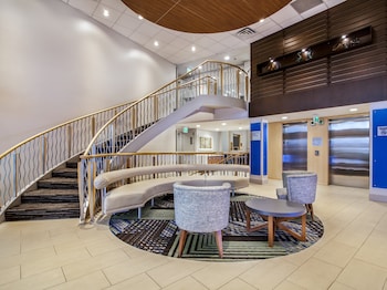 holiday inn express and suites langley by ihg