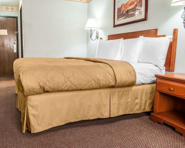 econo lodge las cruces university area