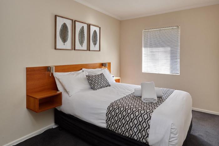 elphin motel and serviced apartments
