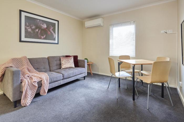 elphin motel and serviced apartments