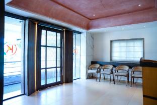 hotel kinara grand