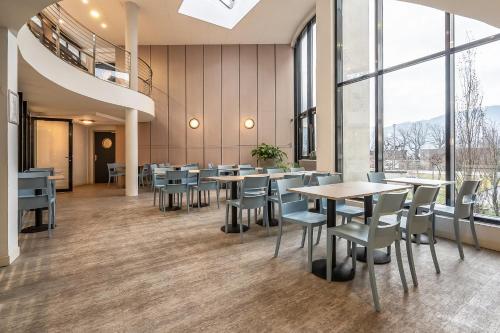 Comfort Aparthotel Les Hauts D'annecy,,3 star