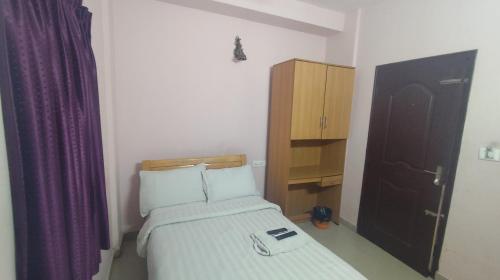 hotel tri star regency