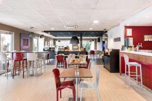 Hotel Campanile Geneve - Aeroport/Palexpo,,3 star