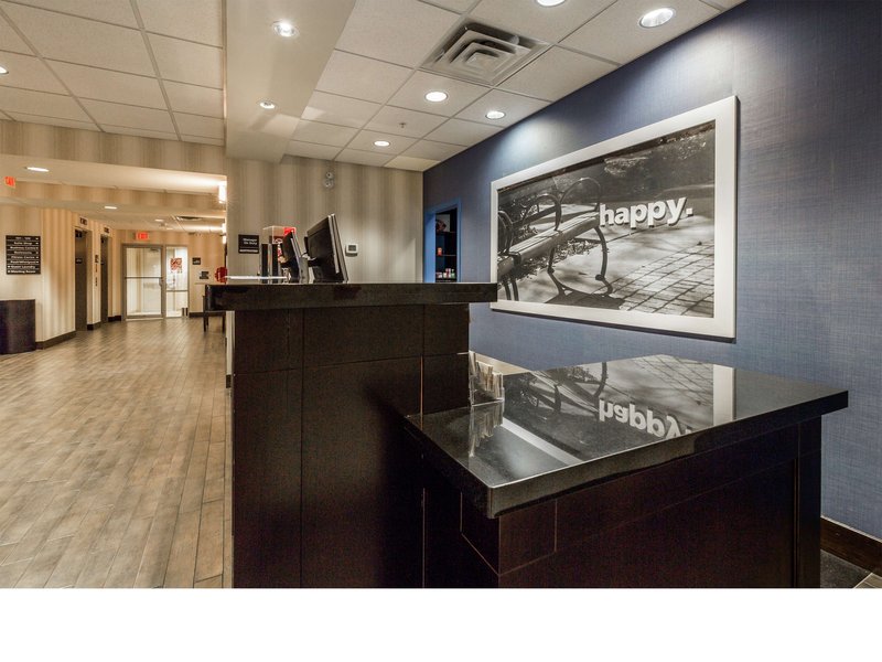 hampton inn and suites by hilton lethbridge