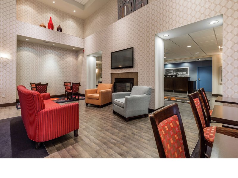 hampton inn and suites by hilton lethbridge
